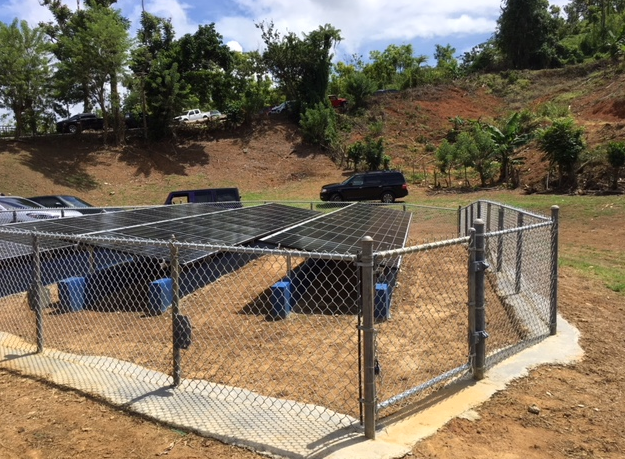 Paneles solares suministran energía al sistema de agua potable de Aguas Buenas