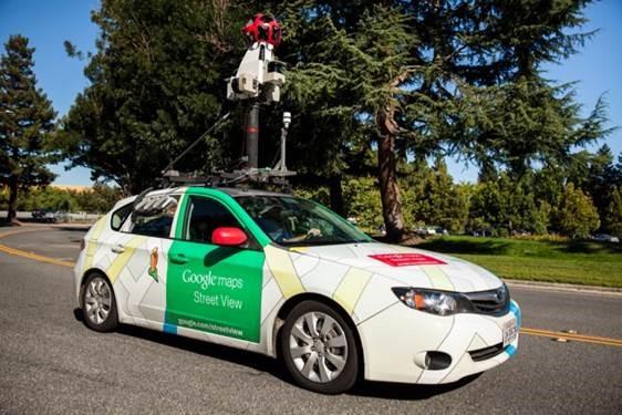 Google car equipped with Aclima sensors