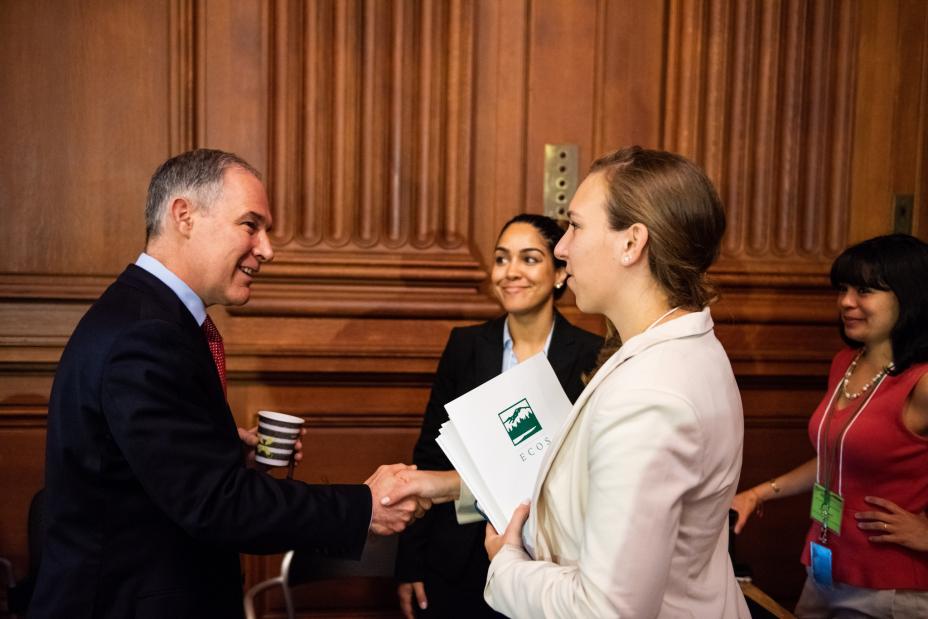 Administrator Pruitt greeting a few of the over 200 stakeholders in attendance at today’s Summit.