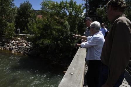 EPA Administrator Gina McCarthy visits the Animas River