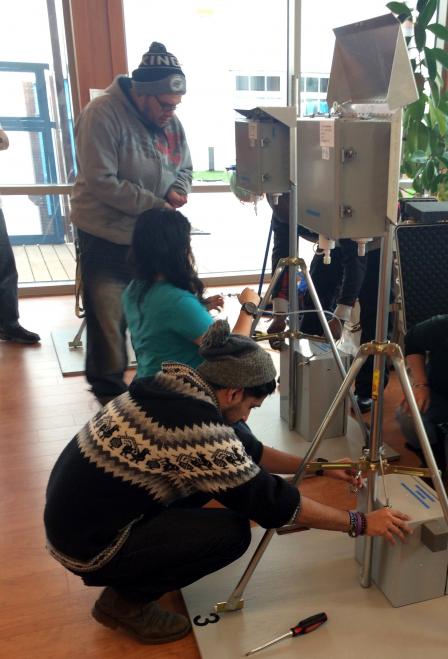 Citizen scientists in the Ironbound Community assembling air monitors