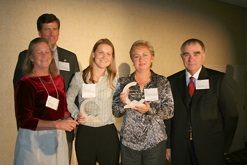 Presentation of the Gulf Guardian Award, 3rd Place, Bi-National, to REEF/Veracruz Marine Park partnership for their project,"Veracruz Marine Park Fish Census & Diver Fish CensusTraining Program". From left to right, pictured are Judy Ott, Gulf of Mexico Program Director Bryon Griffith, Leda Cunningham, Elvira Hinojosa Carvajal, and EPA Region 4 Administrator Jimmy Palmer.