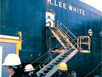 Great Lakes ship