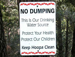 Sign prohibiting dumping