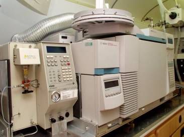 Gas Chromatograph with Concentrator for Volatiles